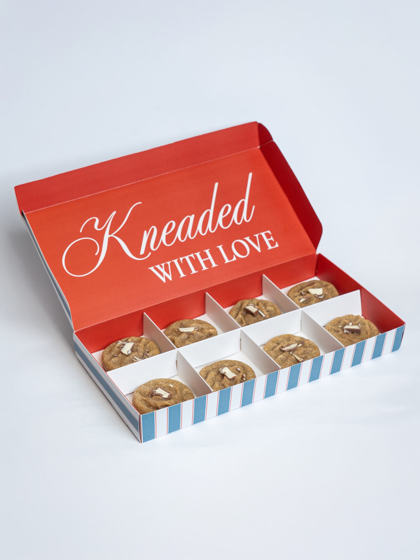 IMG_4844 Kinder 8 pieces - Image 1